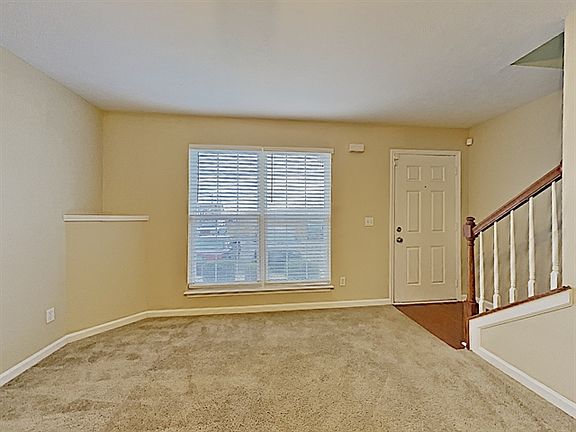 2nd image of 6066 Cullen Dr