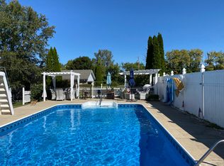 259 Willow Rd, Springfield, OH 45502