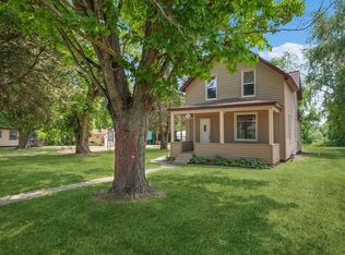 520 W 5th St, Rush City, MN 55069