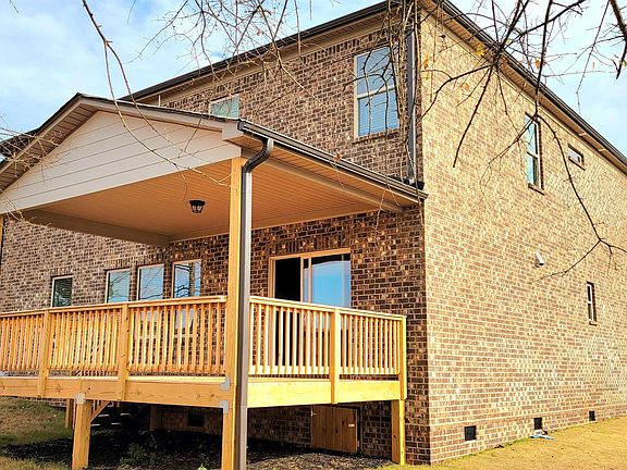 4th image of 215 Willow Creek Way Lot 20
