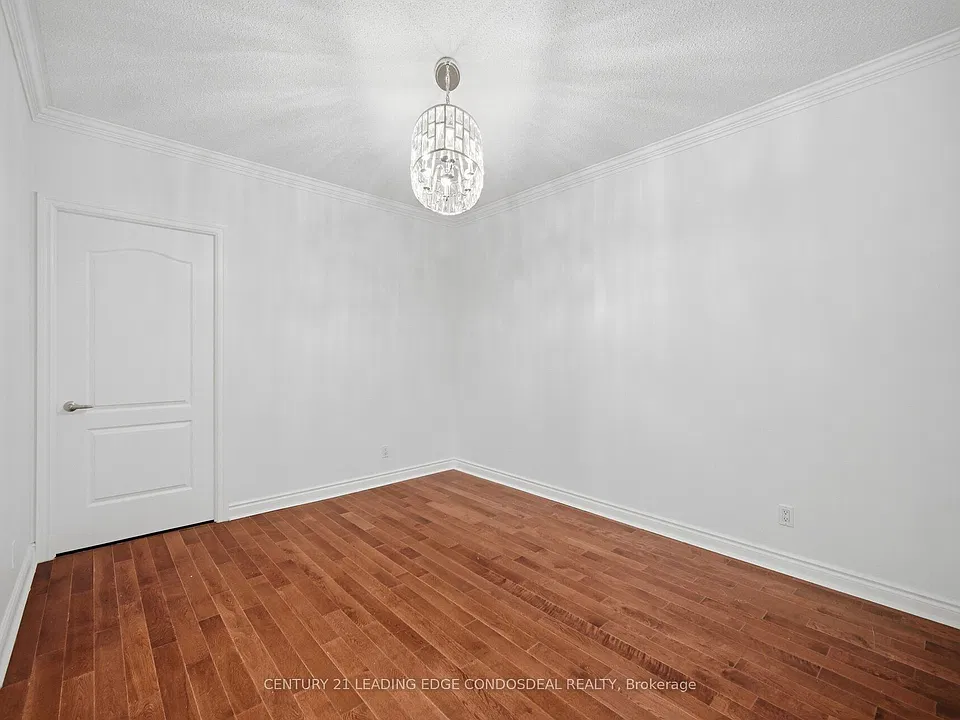 11 William Carson Cres #322