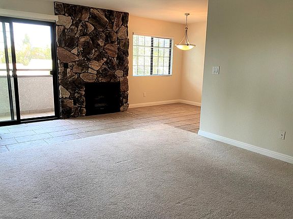 5th image of 2250 S Beverly Glen Blvd APT 204