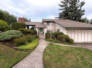 2505 168th Pl NE, Bellevue, WA 98008