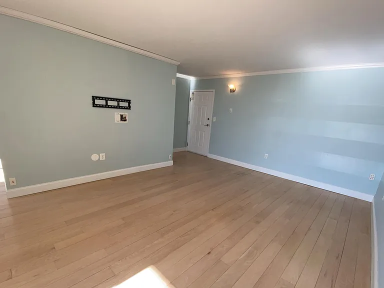 1000 River Rd #9G — Photo 4