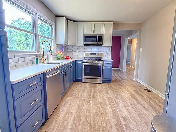 4th image of 17 Haddon Ave