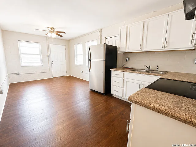 1536 W Hollywood Ave #1536 — Photo 3