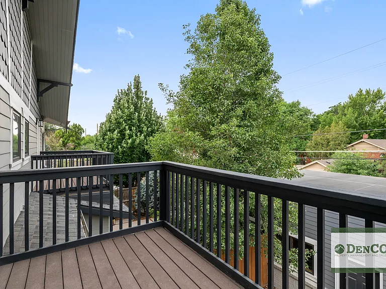 1401 S Clarkson St — Photo 21