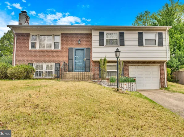 16406 Village Dr W, Upper Marlboro, MD 20772