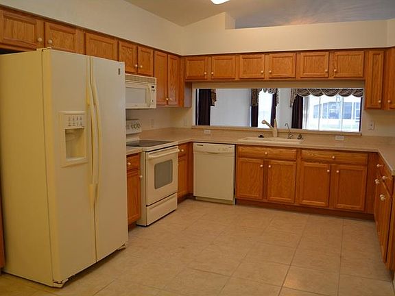3rd image of 18212 Breland Dr