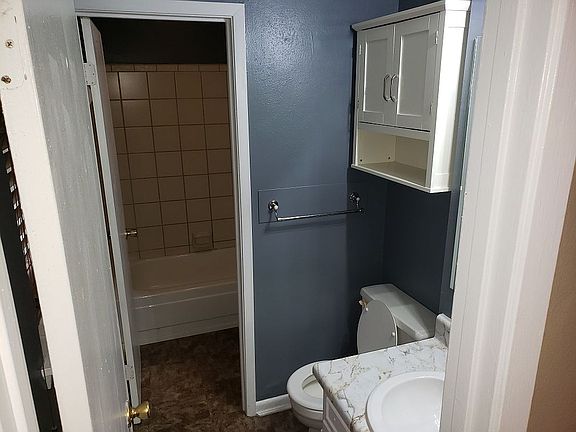 3rd image of 3239 Palmdale Ave