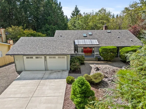 1517 Briarwood Court NW, Olympia, WA 98502