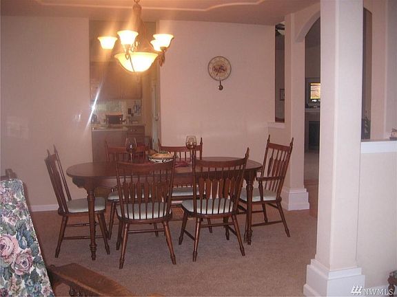 4th image of 8441 Summerwood Dr SE