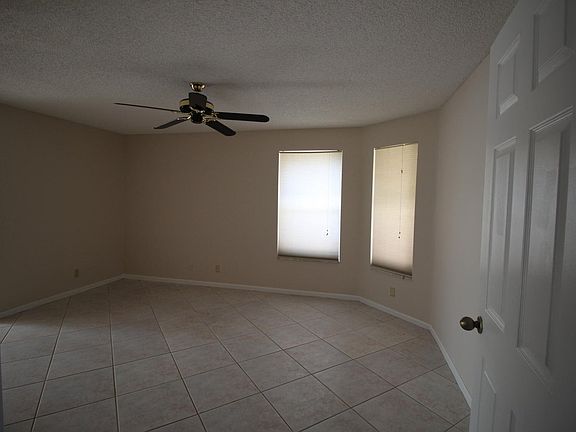 5th image of 7342 Pinewalk Dr S