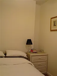 Rented by R New York