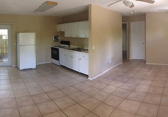 4th image of 1101 Aragon Ave APT B