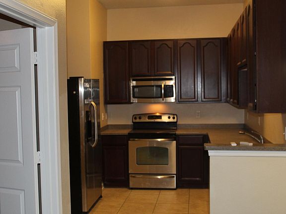 4th image of 3303 Tapered Bill Dr APT 3