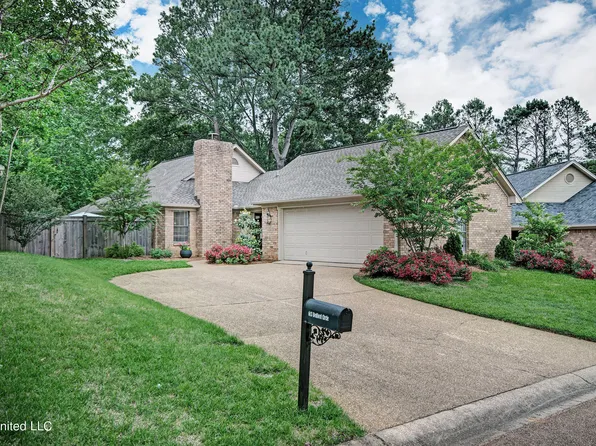 613 Bedford Cir, Madison, MS 39110