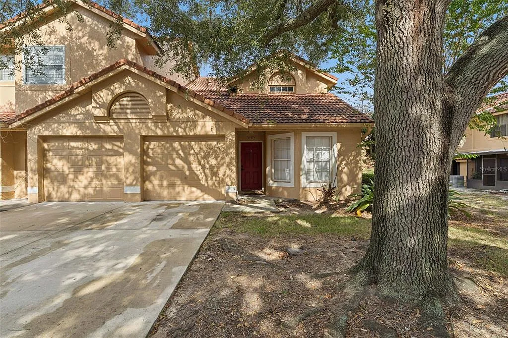 3 bed, 2.0 bath, 1523 sqft, $1,900 — Photo 1