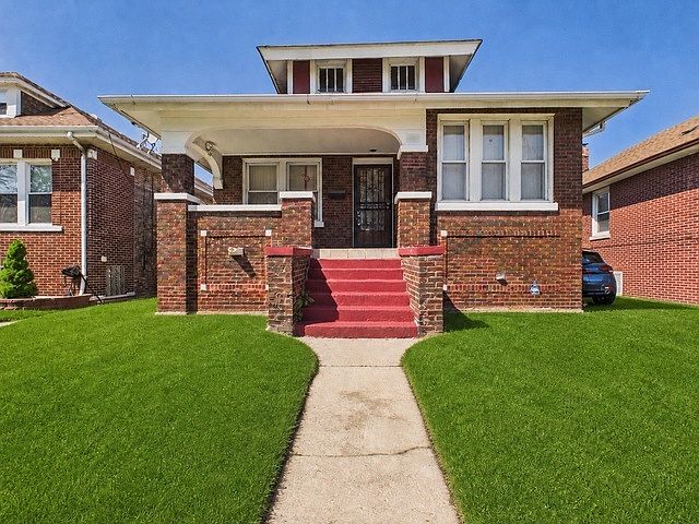 1st image of 340 156th Pl