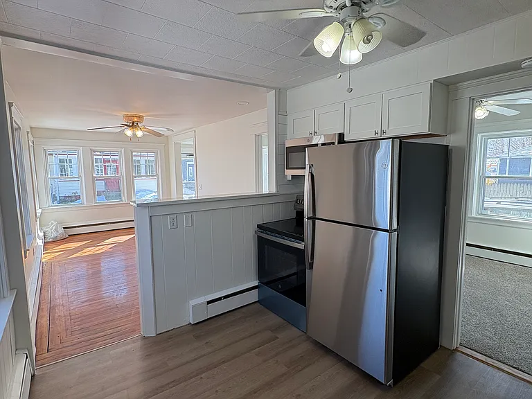 39 Mawney Ave — Photo 6