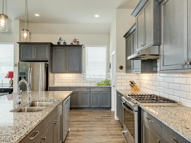 12917 Ocean Breeze Ln — Photo 6