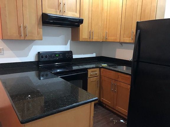 4th image of 345 Quincy St