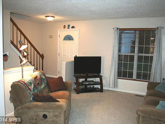 5th image of 1820 Glendale Ln