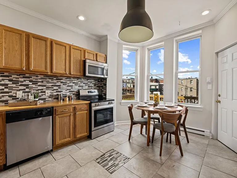 2231 Eutaw Pl #2 — Photo 3