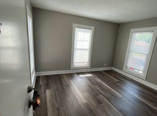 502 1st Ave E #4, Newton, IA 50208