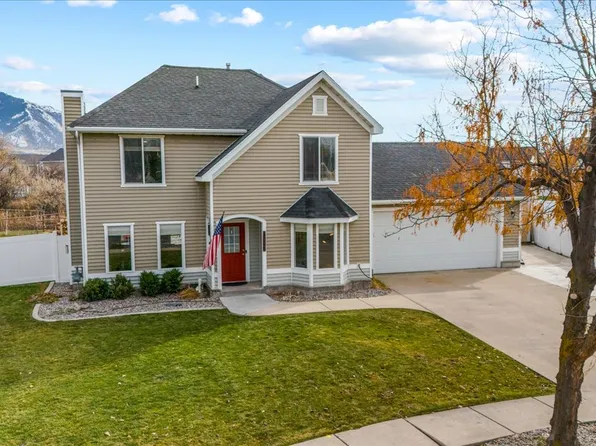 1096 S Southgate Ct, Logan, UT 84321