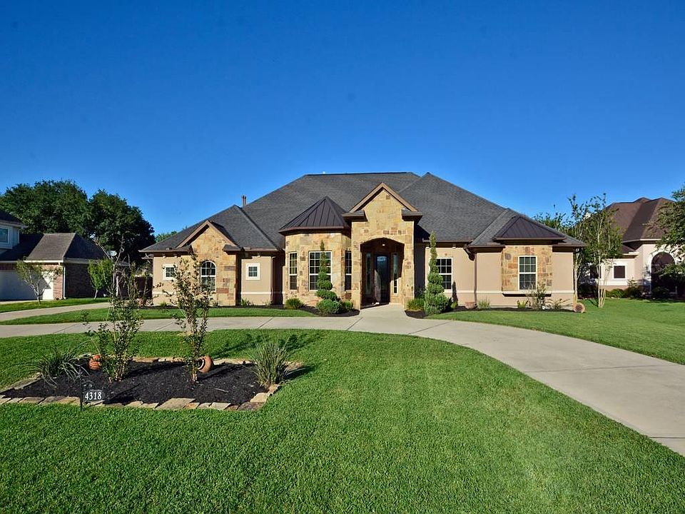 1st image of 4318 Wentworth Dr