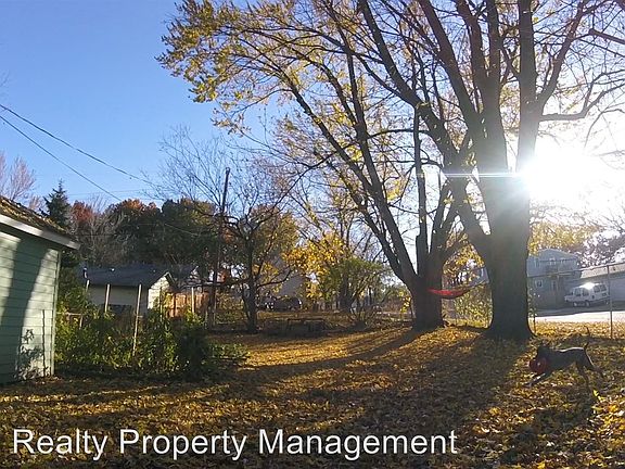 2nd image of 1458 Almond Ave