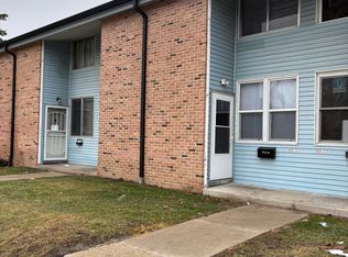 9261 W Allyn St #D, Milwaukee, WI 53224