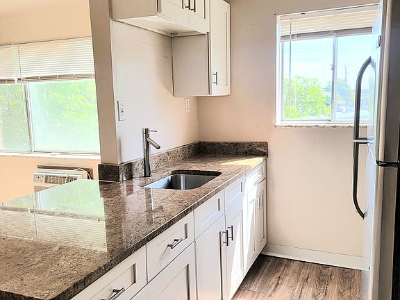 2nd image of 1615 Newman Ave #0B-1Ba