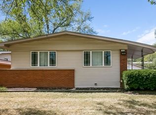 344 Arquilla Dr, Glenwood, IL 60425