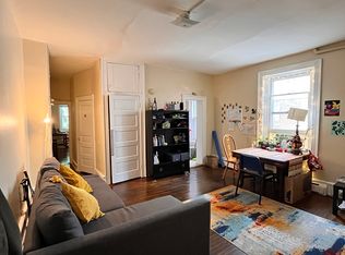 804 S 49th St APT 2R, Philadelphia, PA 19143