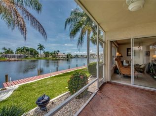 1729 Beach Pkwy APT 101, Cape Coral, FL 33904