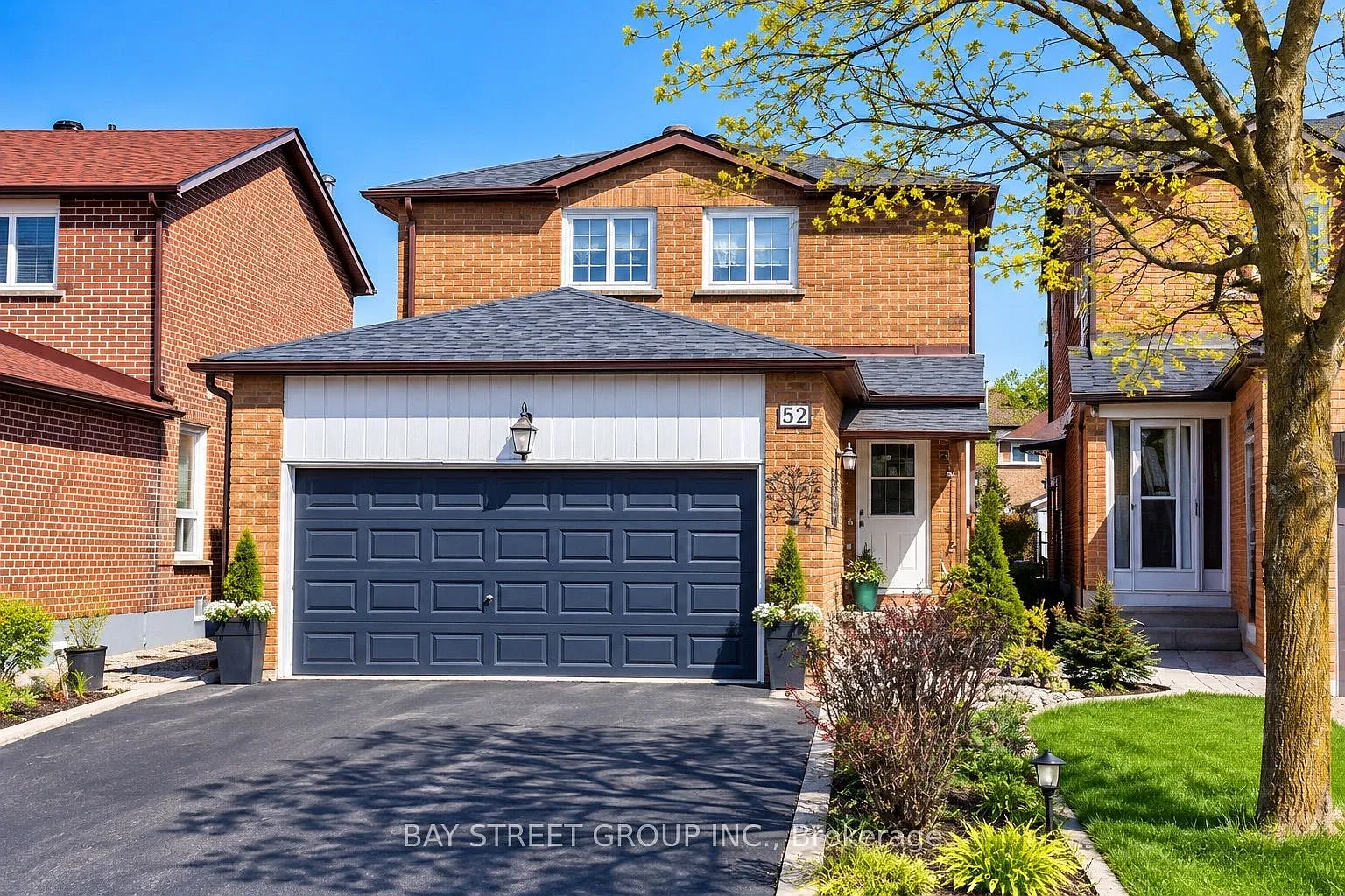 2 bed, $1,300 — Photo 1