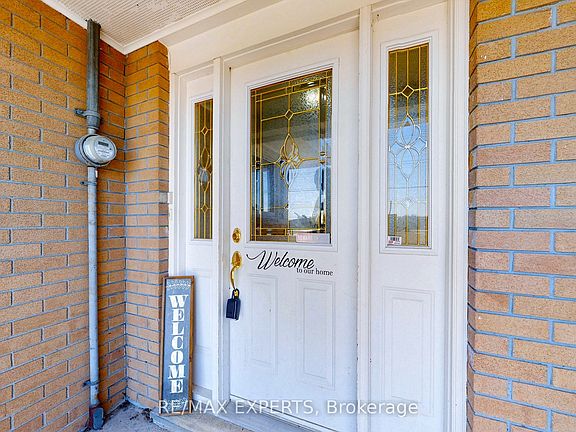 4th image of 2088 Killarney Beach Rd