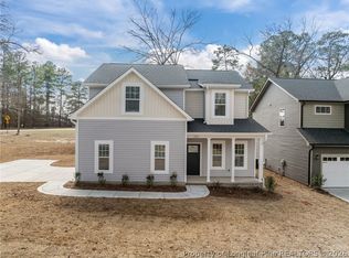 7001 Summerlin Dr, Fayetteville, NC 28306