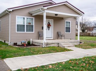 619 E Paint St, Washington Court House, OH 43160