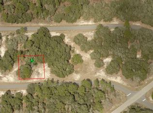 6521 N Whispering Dr, Citrus Springs, FL 34434