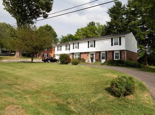 434O Meadow Ln, Paducah, KY 42001