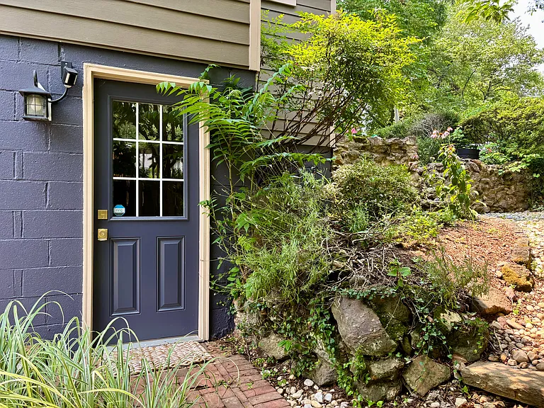 155 Ridgeway Cir — Photo 21