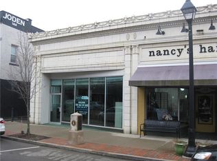 150 S Broad St, Grove City, PA 16127