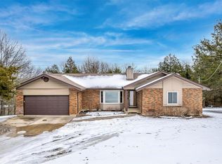 8678 Spring Holw, Dittmer, MO 63023