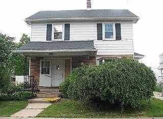1st image of 3353 Chestnut St