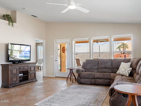 5th image of 2999 Caravelle Dr
