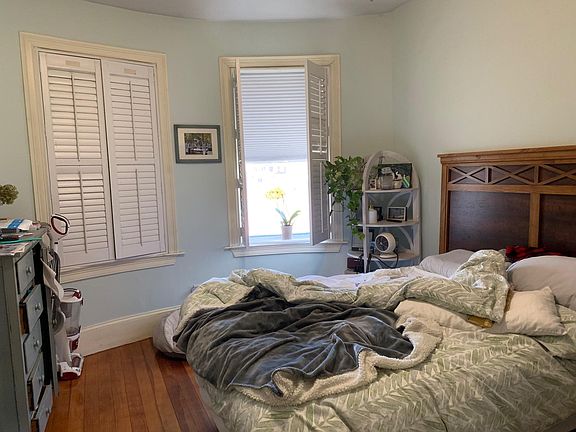 3rd image of 12 Chestnut Hill Ave #141