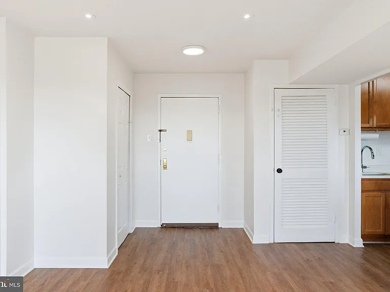 5340 Holmes Run Pkwy #1519 — Photo 5